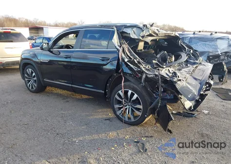 2020 Volkswagen Atlas Cross Sport 3.6L V6 Sel R-Line from USA, damaged, VIN 1V2RE2CA0LC215713